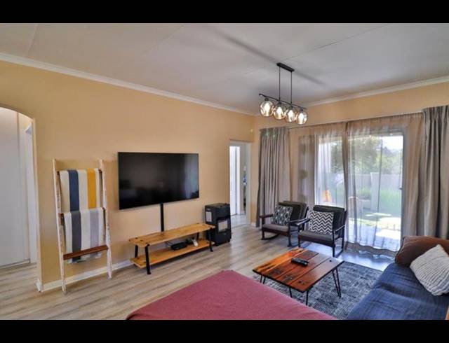 3 BEDROOM PROPERTY TO RENT IN BROADACRES